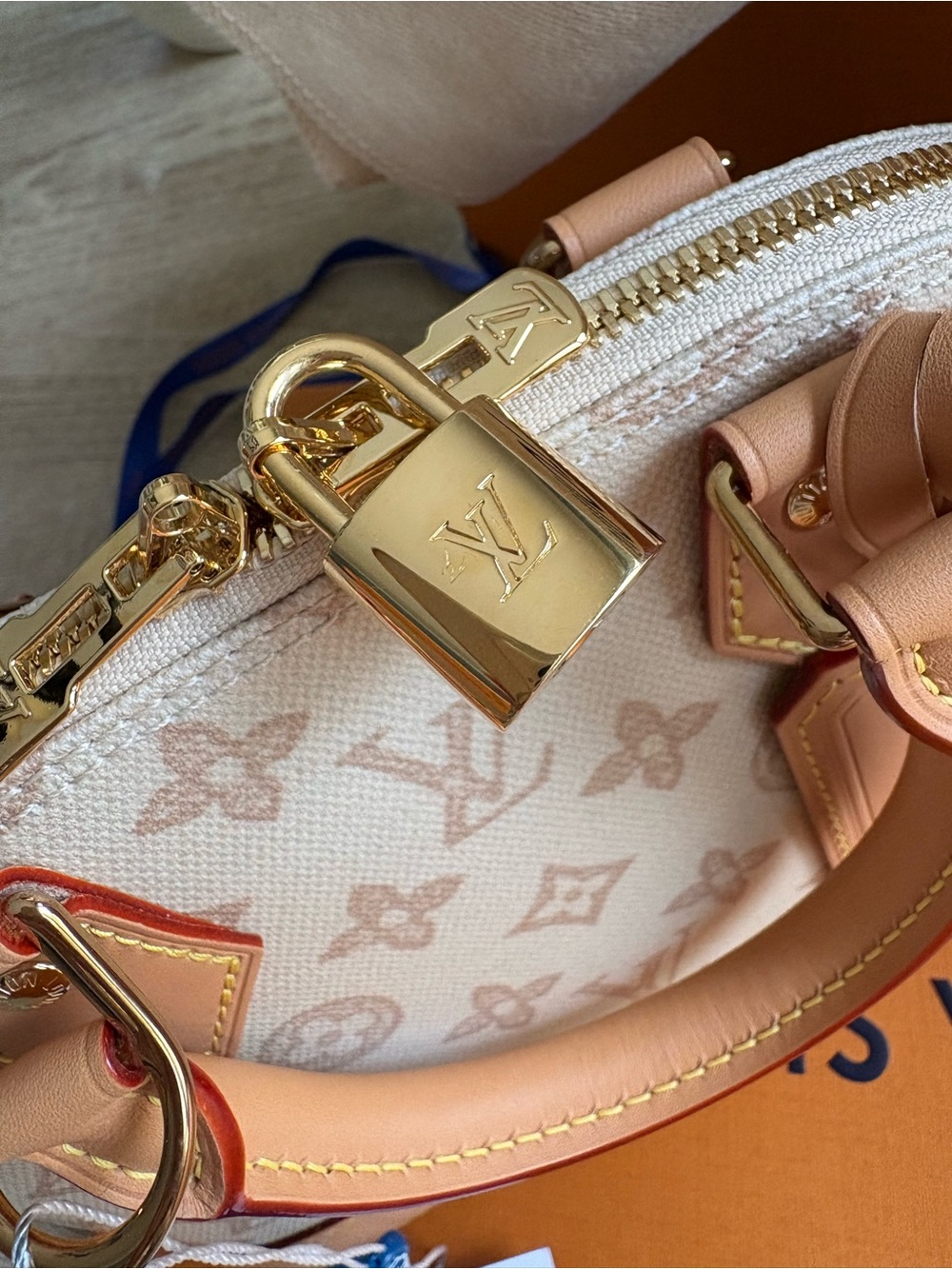 Louis Vuitton Alma BB Monogram Origine Lin 130th Anniversary limited edition NIB - Picture 13 of 16